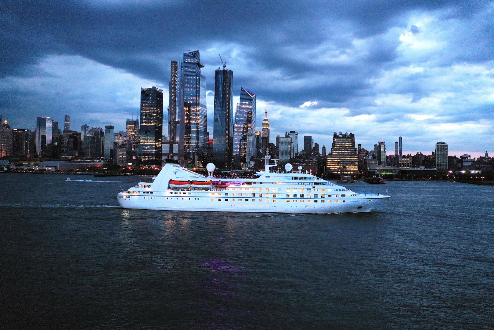 Exterior view of Star Pride sailing near Manhattan, New York